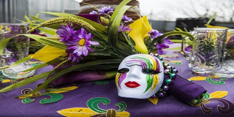 How to Prepare Your Bar for Large Events - Mardi Gras Style